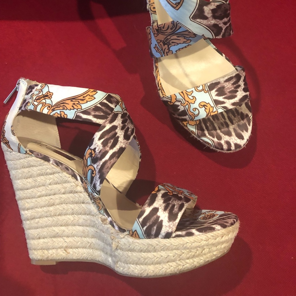 Wedge sandals